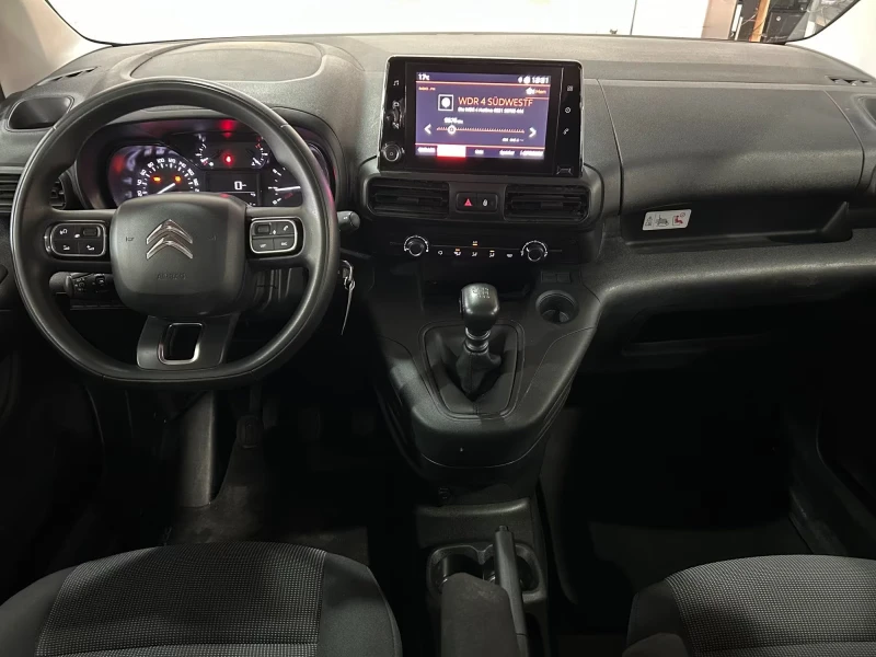 Citroen Berlingo 1.5/BlueHDI/130HP/CARPLAY/DAB/CRUISEC./FWD/989f, снимка 9 - Автомобили и джипове - 52749977