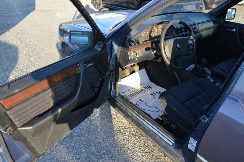 Mercedes-Benz E 250 2.5TDI-KATAFALKA, снимка 8 - Автомобили и джипове - 52815017