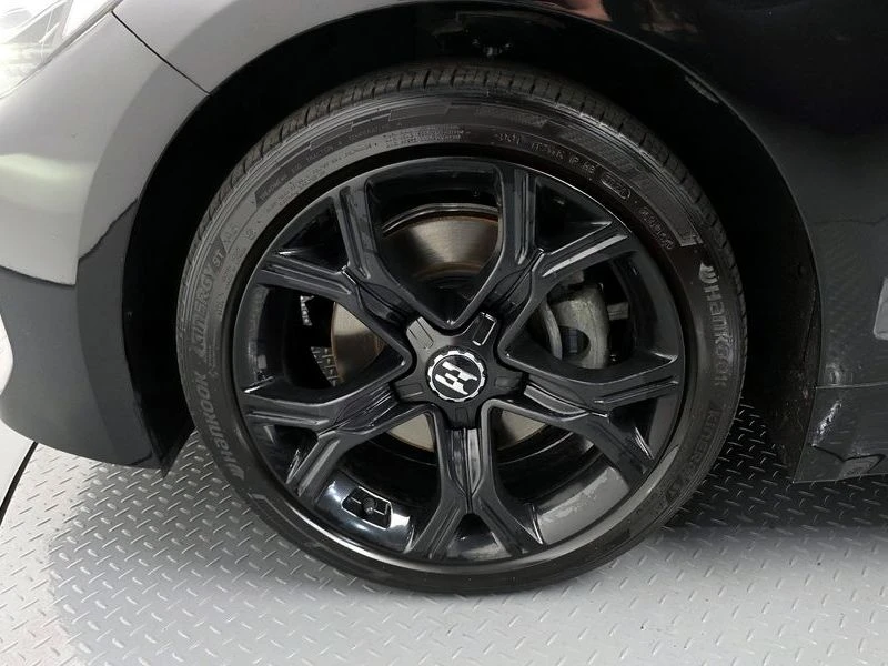 Kia Stinger 2.2 Diesel AWD| 199к.с.| ВКЛ.ТЕХНОТЕСТ, снимка 5 - Автомобили и джипове - 55615384