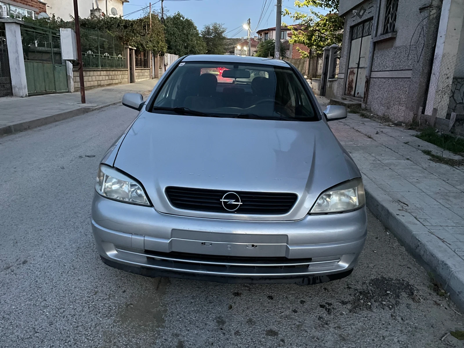 Opel Astra 2.0 DTI KLIMA - изображение 2