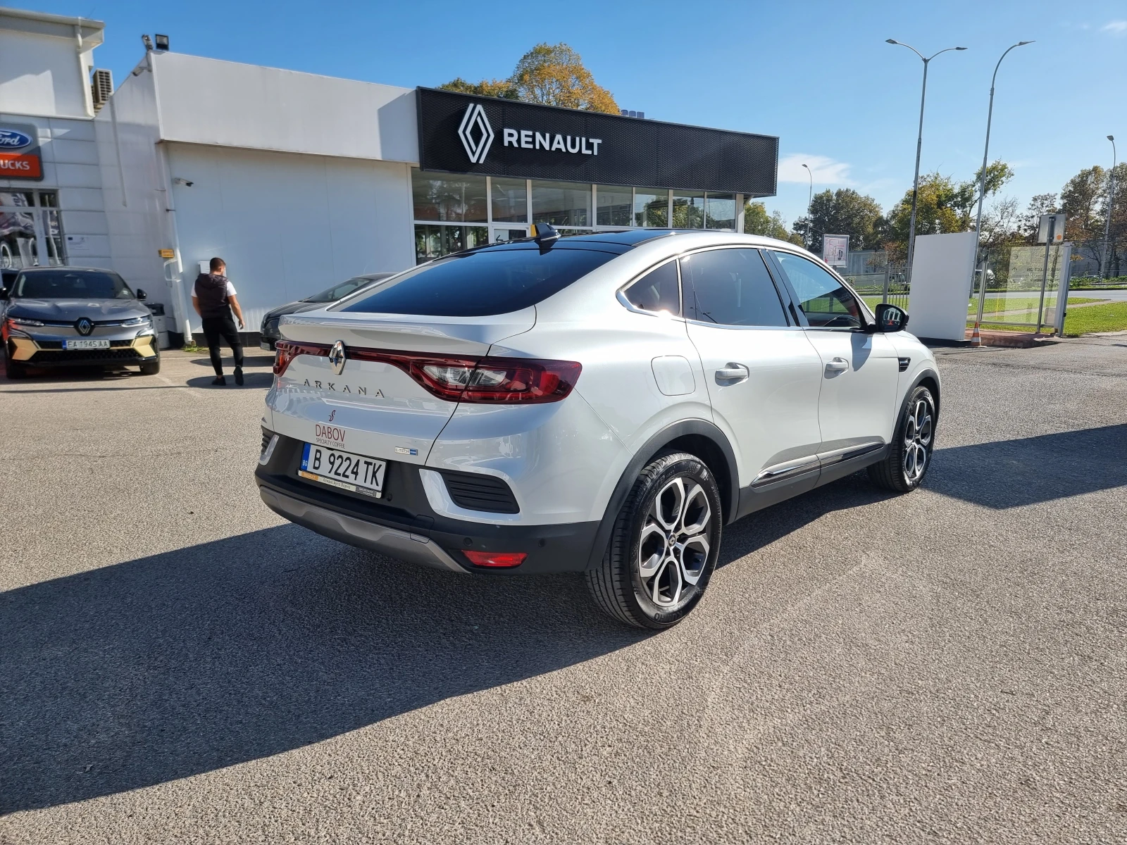 Renault Arkana E-TECH Hybrid 145 к.с. - изображение 5