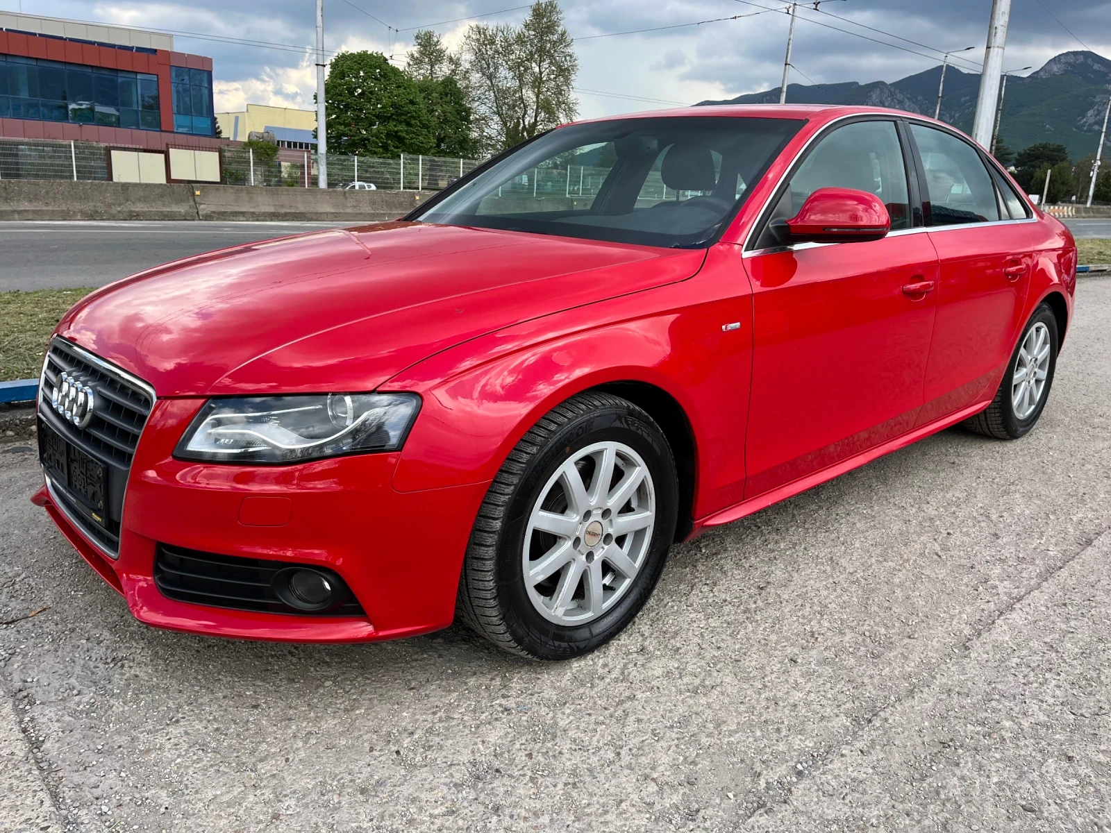 Audi A4 2, 0-91800км - изображение 2