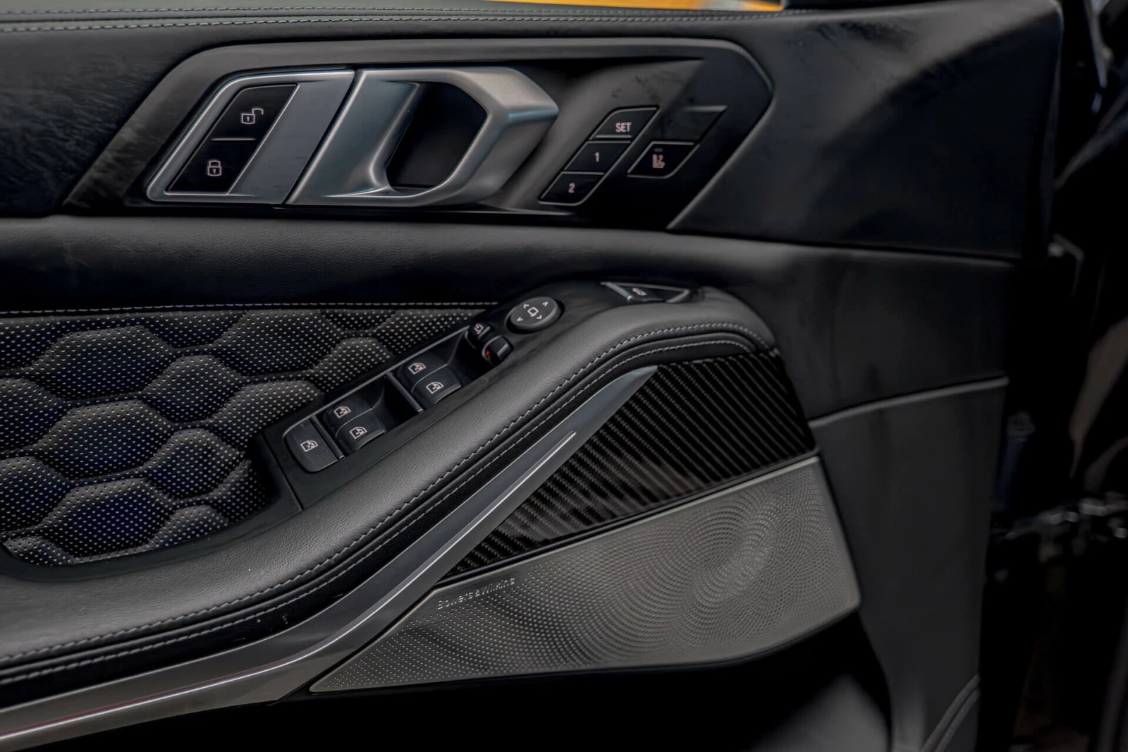 BMW X5M Competition/Bowers&Wilkins/HuD/Sky Lounge/Carbon/О - изображение 8