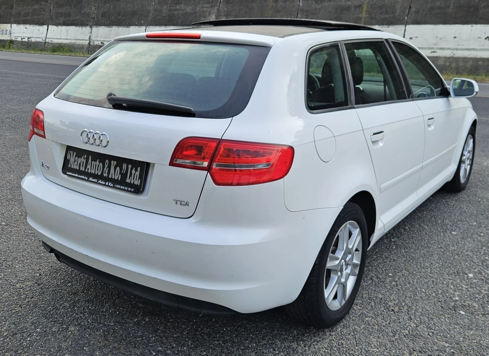 Audi A3 1.6 TDI Sportback !  - изображение 6