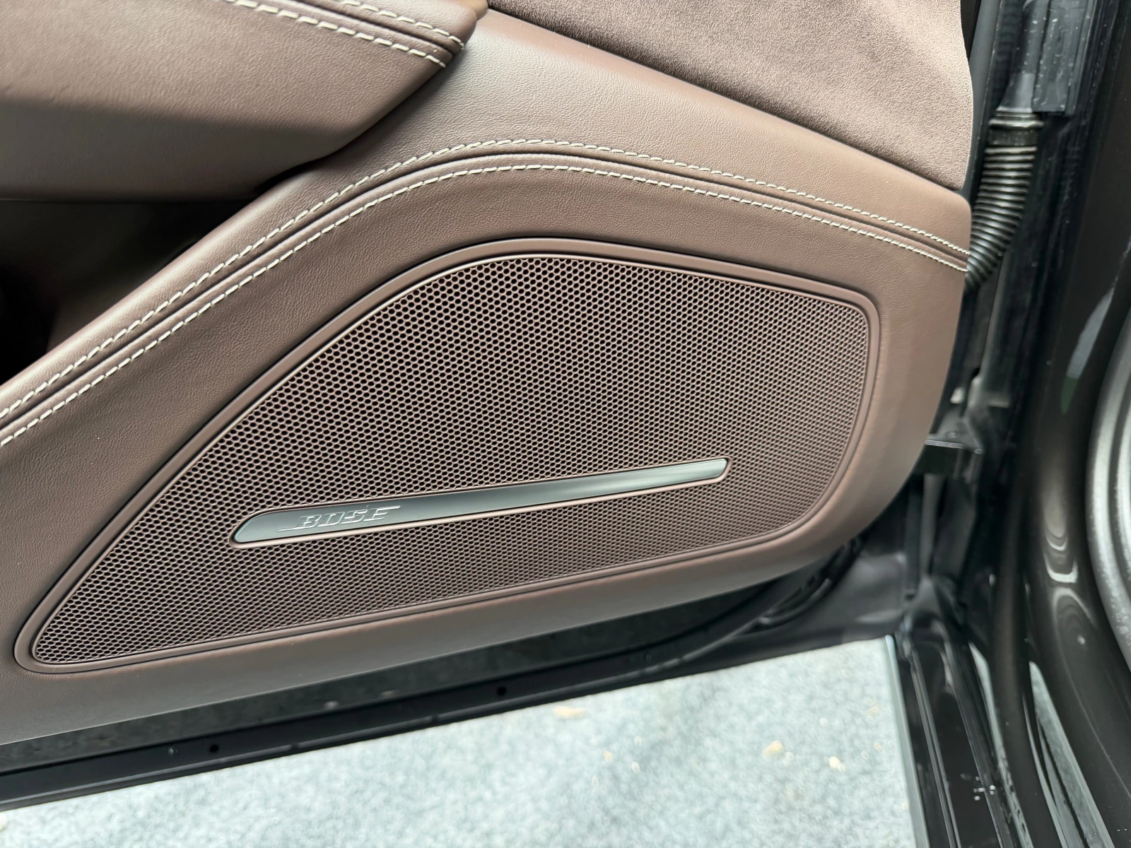 Audi A8 200хл.км-S8 Пакет-Design Selection-Лизинг, снимка 13 - Автомобили и джипове - 55083968
