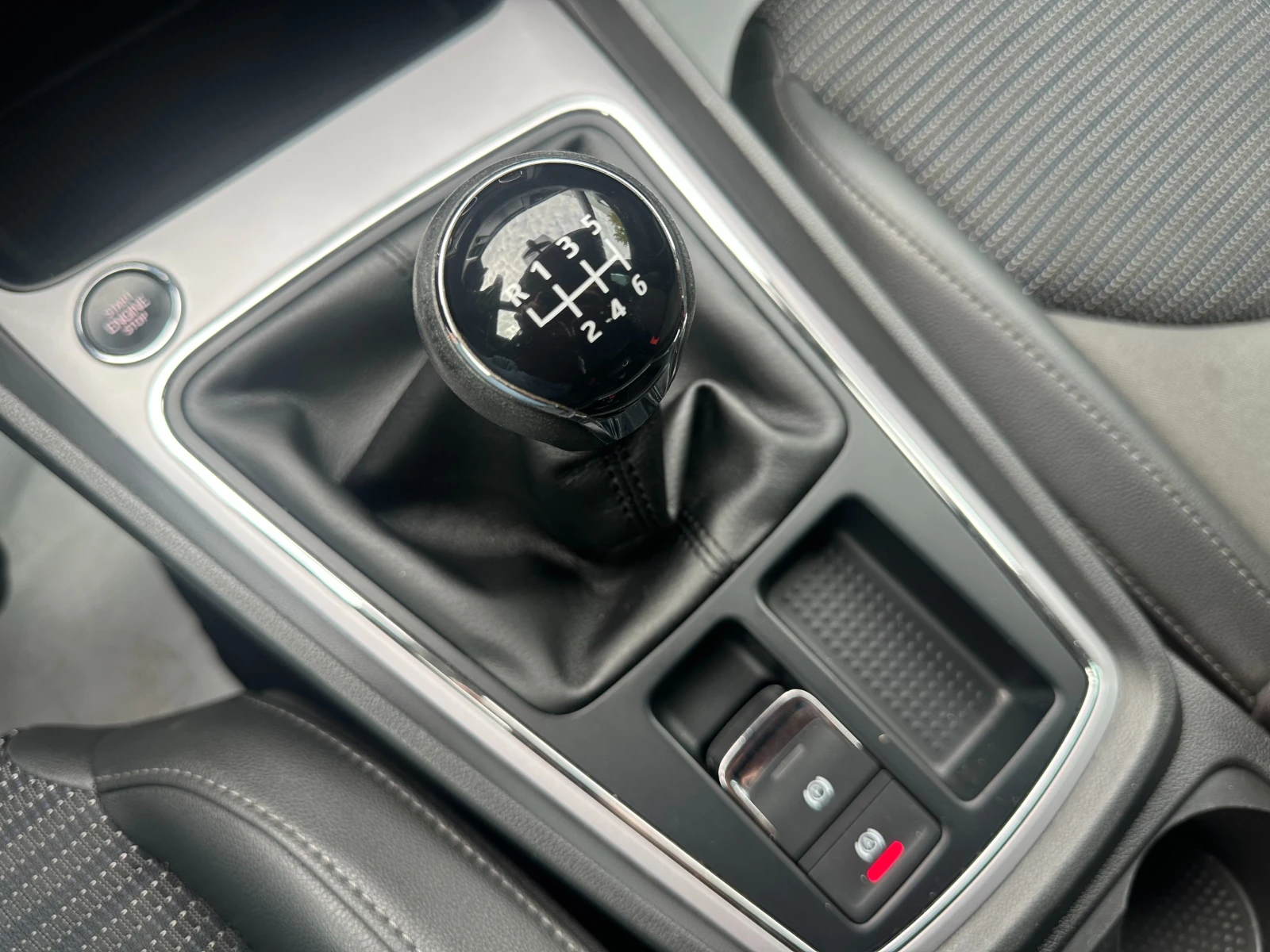 Seat Leon ST 1.4i 150 ..  | Mobile.bg   12