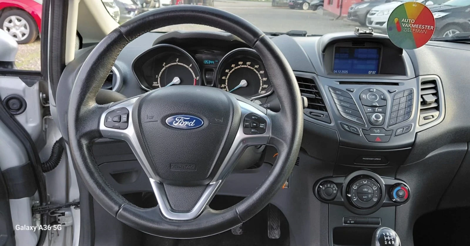 Ford Fiesta 1.5tdci 85 k.s - изображение 9