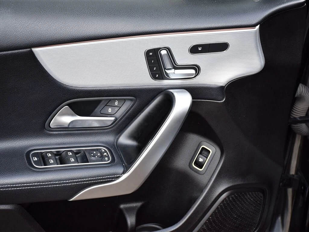 Mercedes-Benz A 220 * DIGITAL* *  | Mobile.bg   8