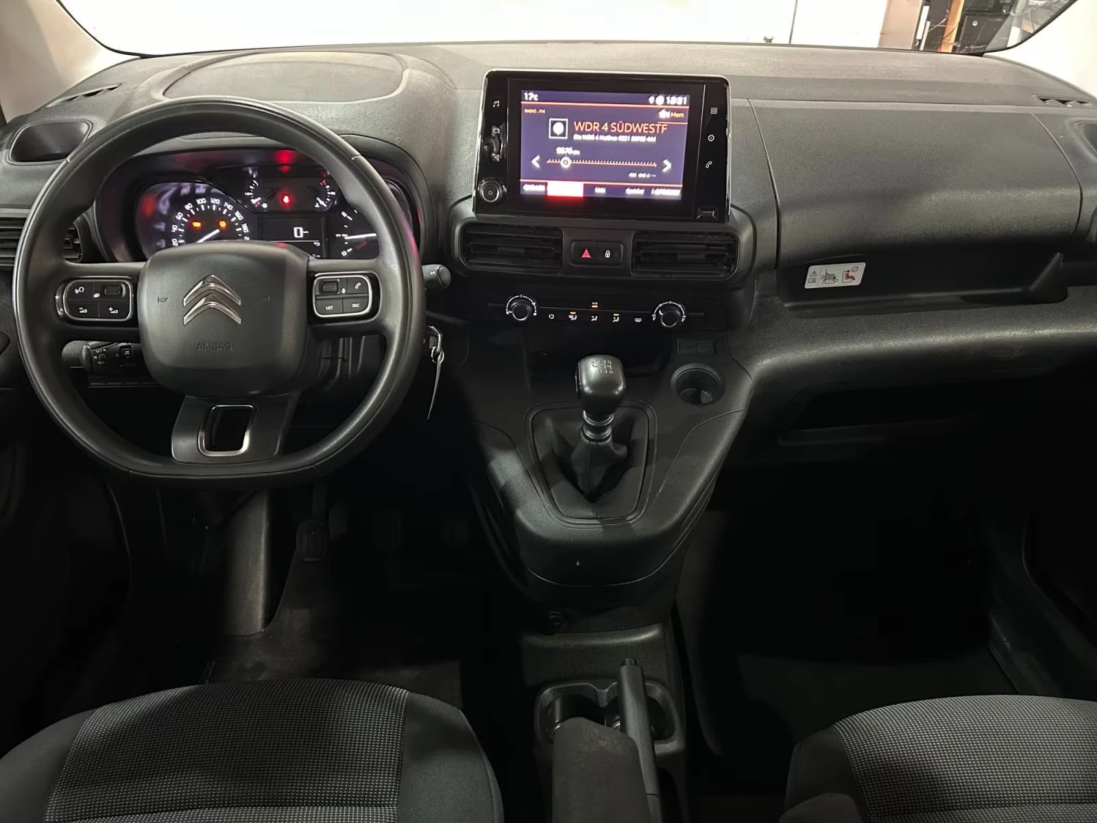 Citroen Berlingo 1.5/BlueHDI/130HP/CARPLAY/DAB/CRUISEC./FWD/989f - изображение 9