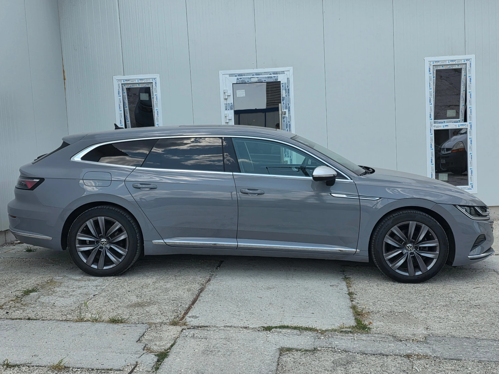 VW Arteon SHOOTING BRAKE 1.4 EHYBRID DSG ELEGANCE.Лизинг, снимка 4 - Автомобили и джипове - 53573075