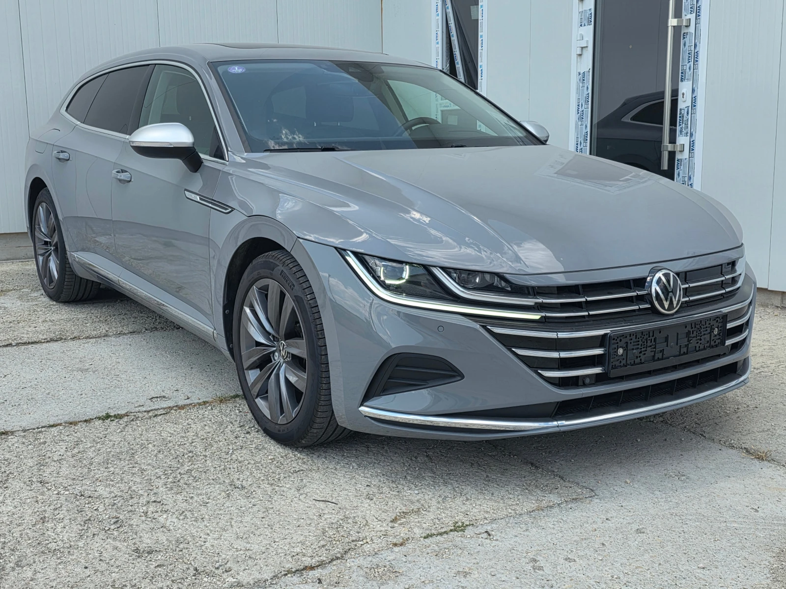 VW Arteon SHOOTING BRAKE 1.4 EHYBRID DSG ELEGANCE.Лизинг, снимка 3 - Автомобили и джипове - 53573075
