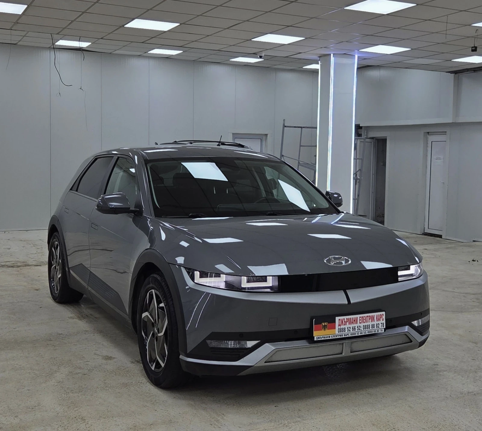 Hyundai Ioniq 5 72.6KWh/ЗАВЕРЕНА СЕРВИЗНА КНИЖКА/Bosse