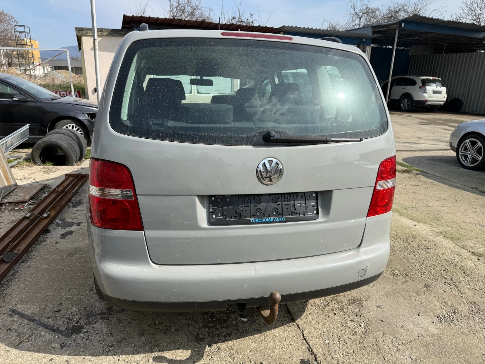 VW Touran 1.9 TDI* 6+ 1 места* , снимка 3 - Автомобили и джипове - 53730110
