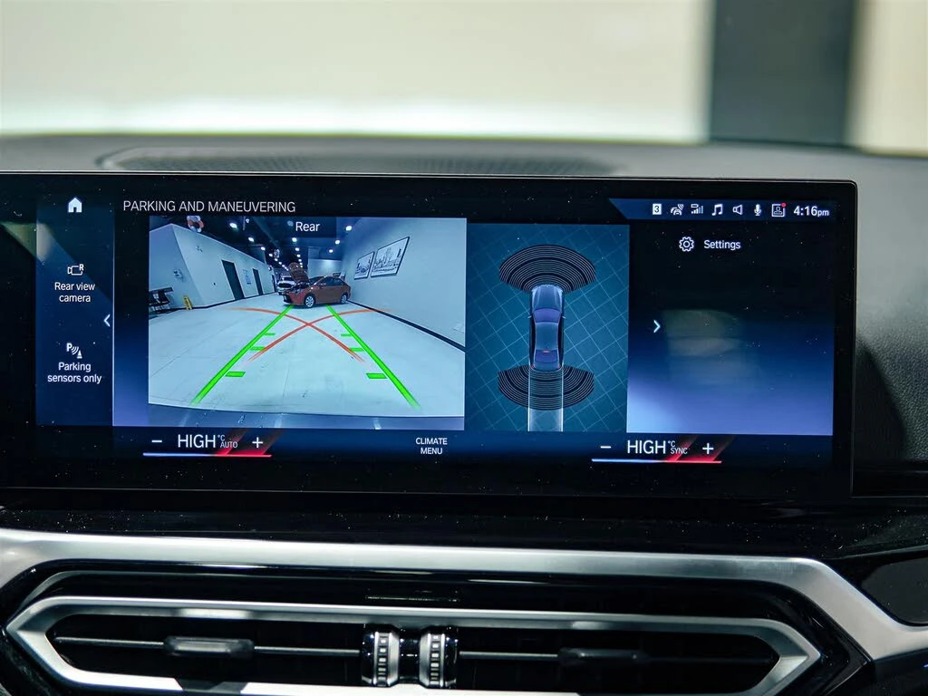 BMW 330 xDrive* AWD* АвтоКредит* (ЦЕНА ДО БГ), снимка 13 - Автомобили и джипове - 53757572