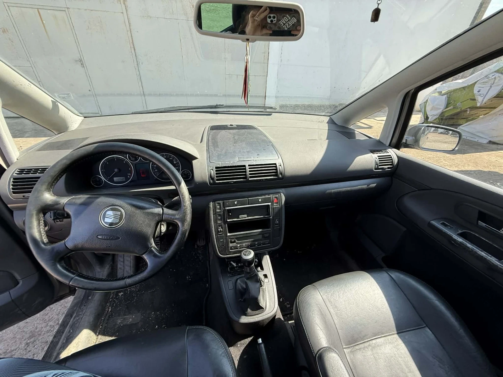 Seat Alhambra, снимка 5 - Автомобили и джипове - 53999286