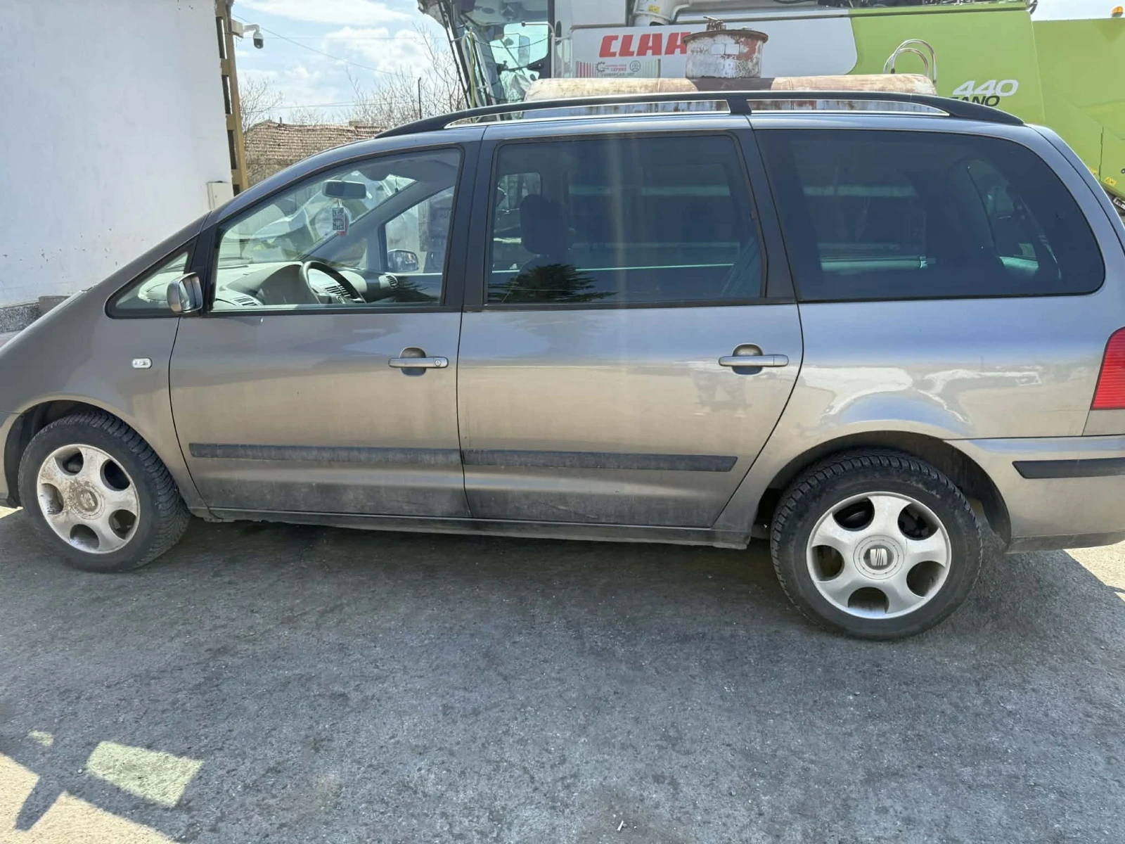 Seat Alhambra, снимка 2 - Автомобили и джипове - 53999286