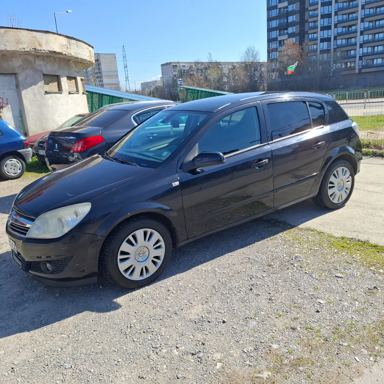 Opel Astra H, снимка 2 - Автомобили и джипове - 54121456