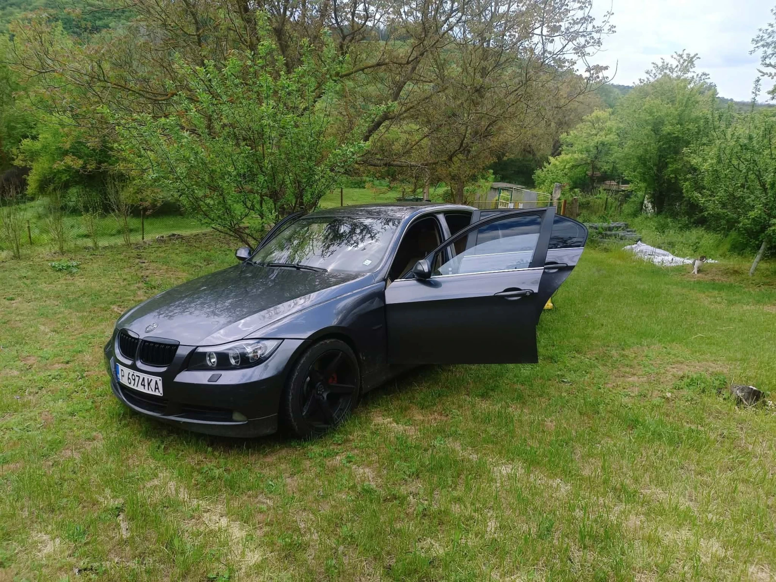 BMW 330