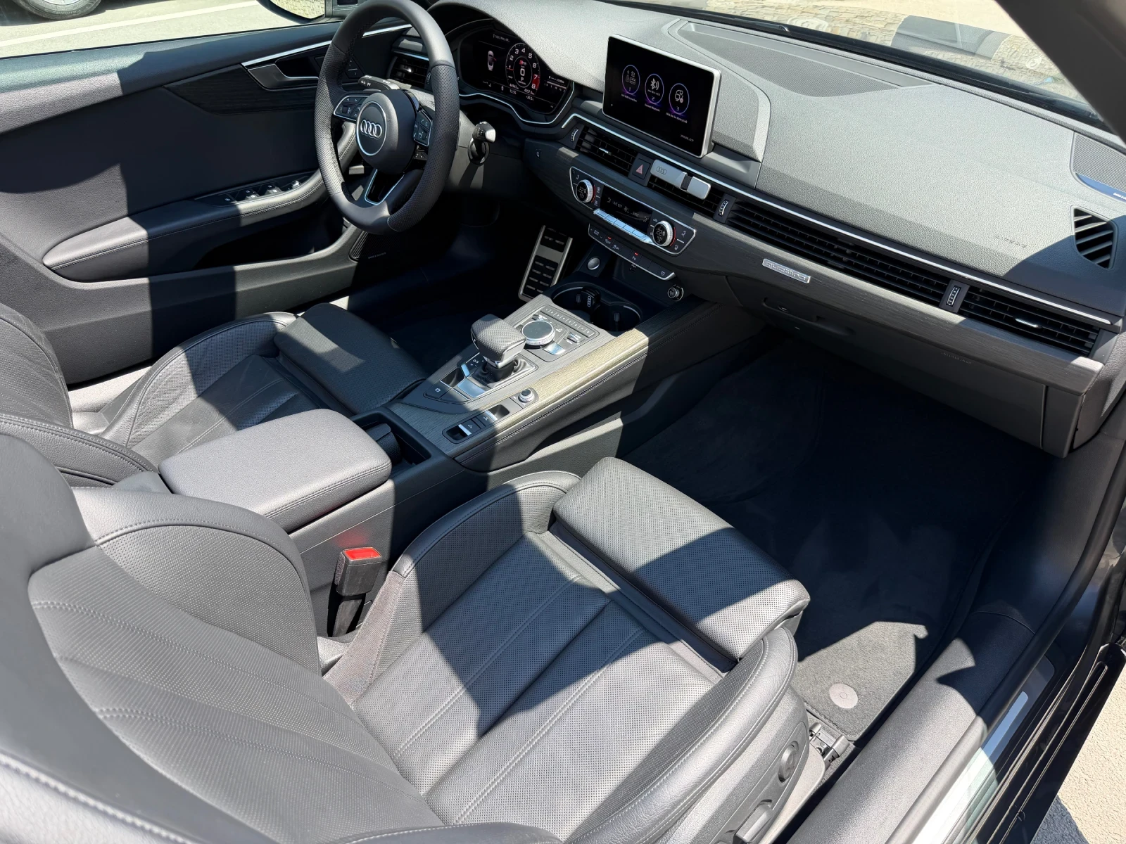 Audi A5 convertible, снимка 9 - Автомобили и джипове - 54769195