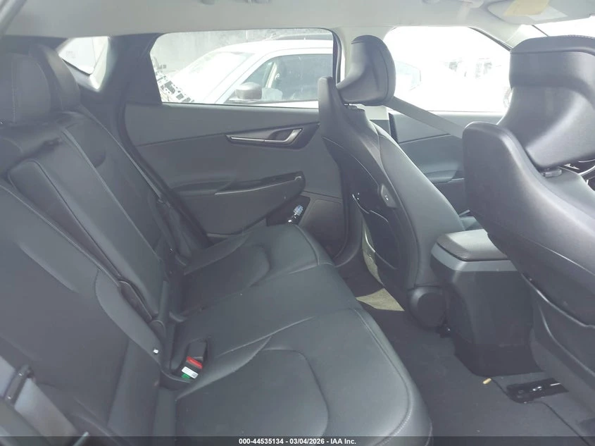 Kia EV6 Wind, снимка 8 - Автомобили и джипове - 54832957