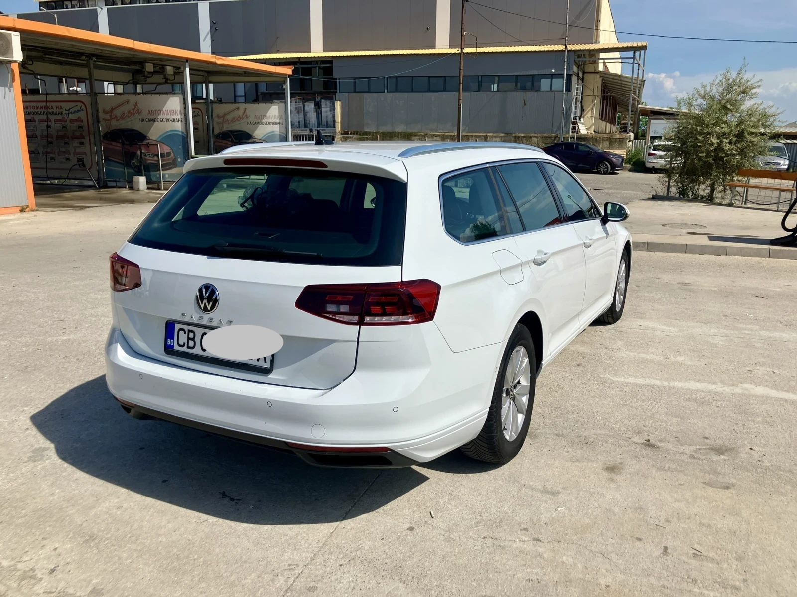 VW Passat 8.5, снимка 4 - Автомобили и джипове - 54961637
