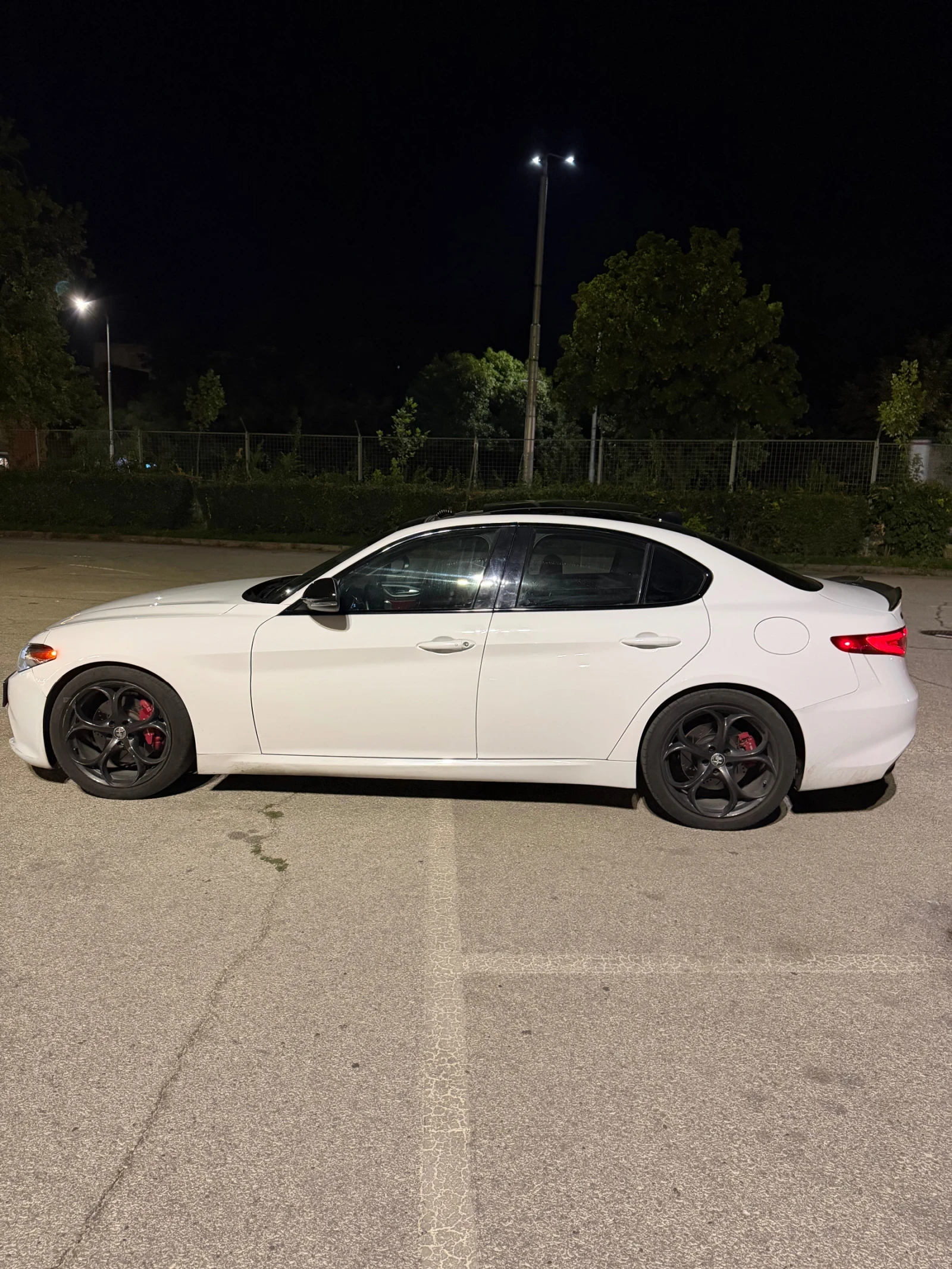 Alfa Romeo Giulia TI sport, снимка 6 - Автомобили и джипове - 55945051