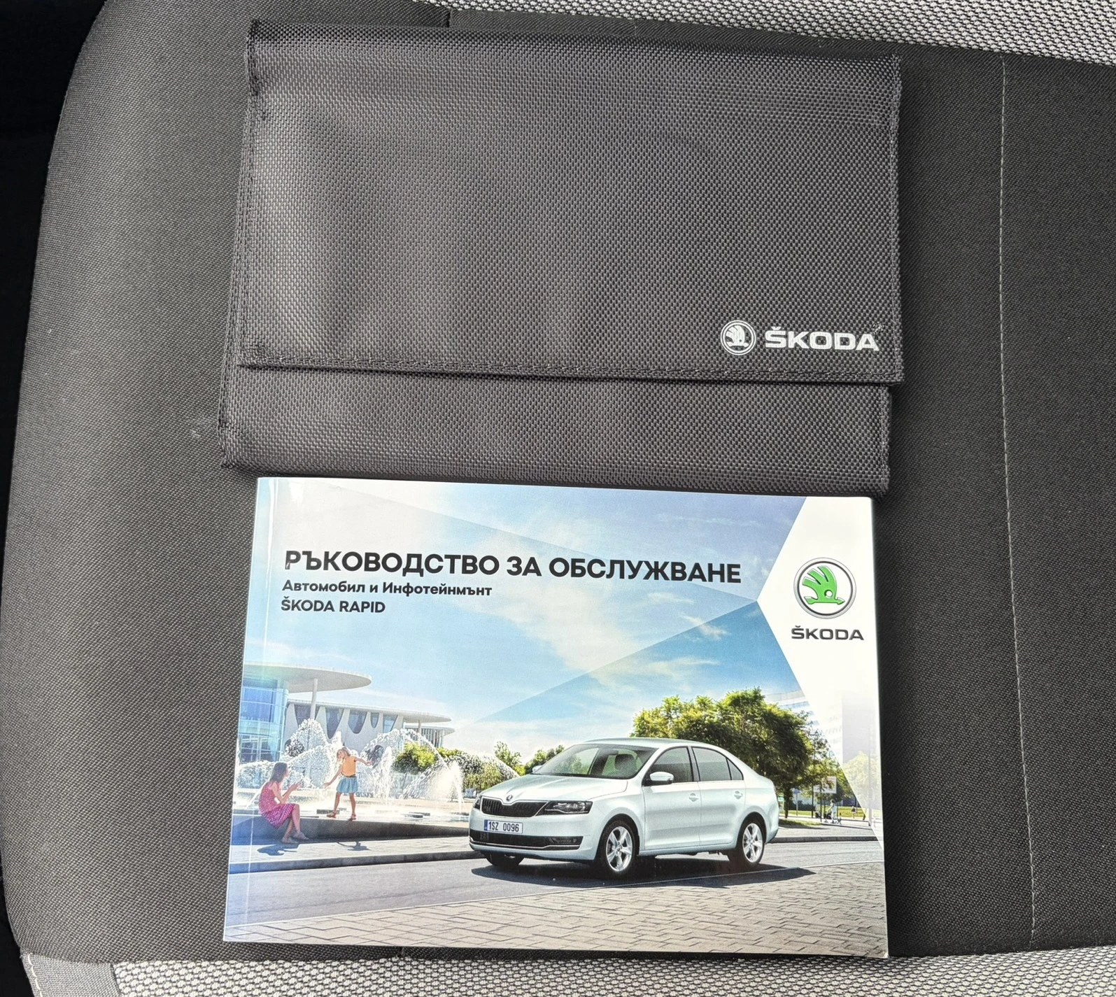Skoda Rapid 1.0 TSI Facelift, снимка 14 - Автомобили и джипове - 56389708