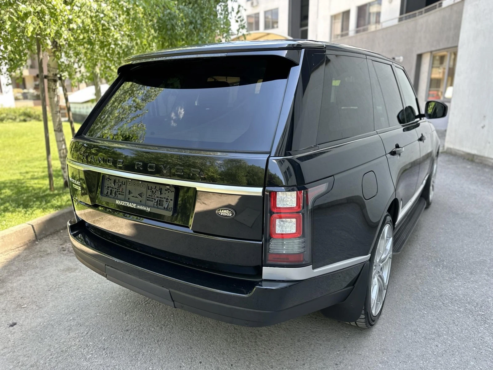 Land Rover Range rover 4.4SDV8 / РЕГИСТРИРАН - изображение 7