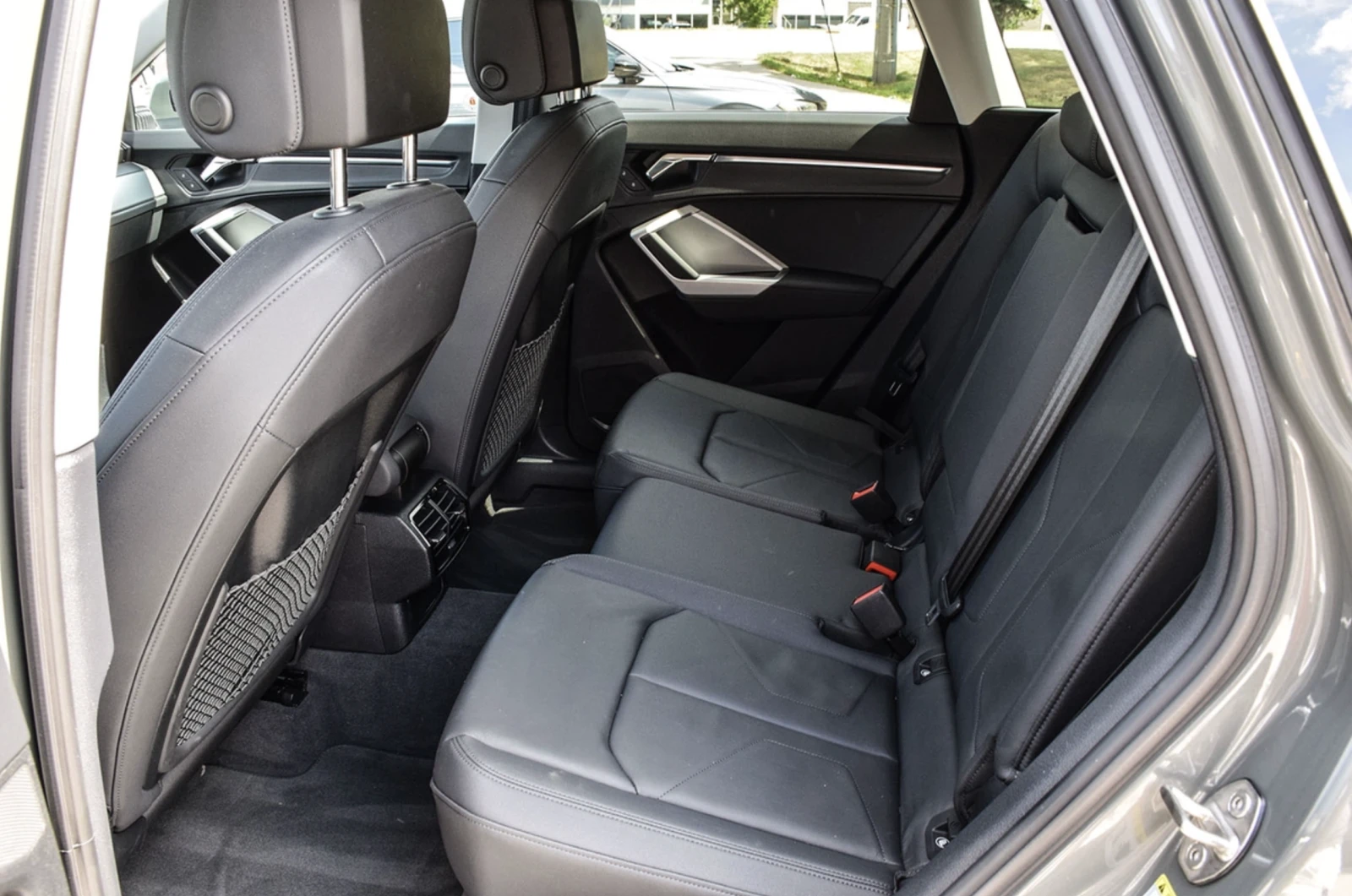 Audi Q3 2023 Audi Q3 Progressiv - изображение 10