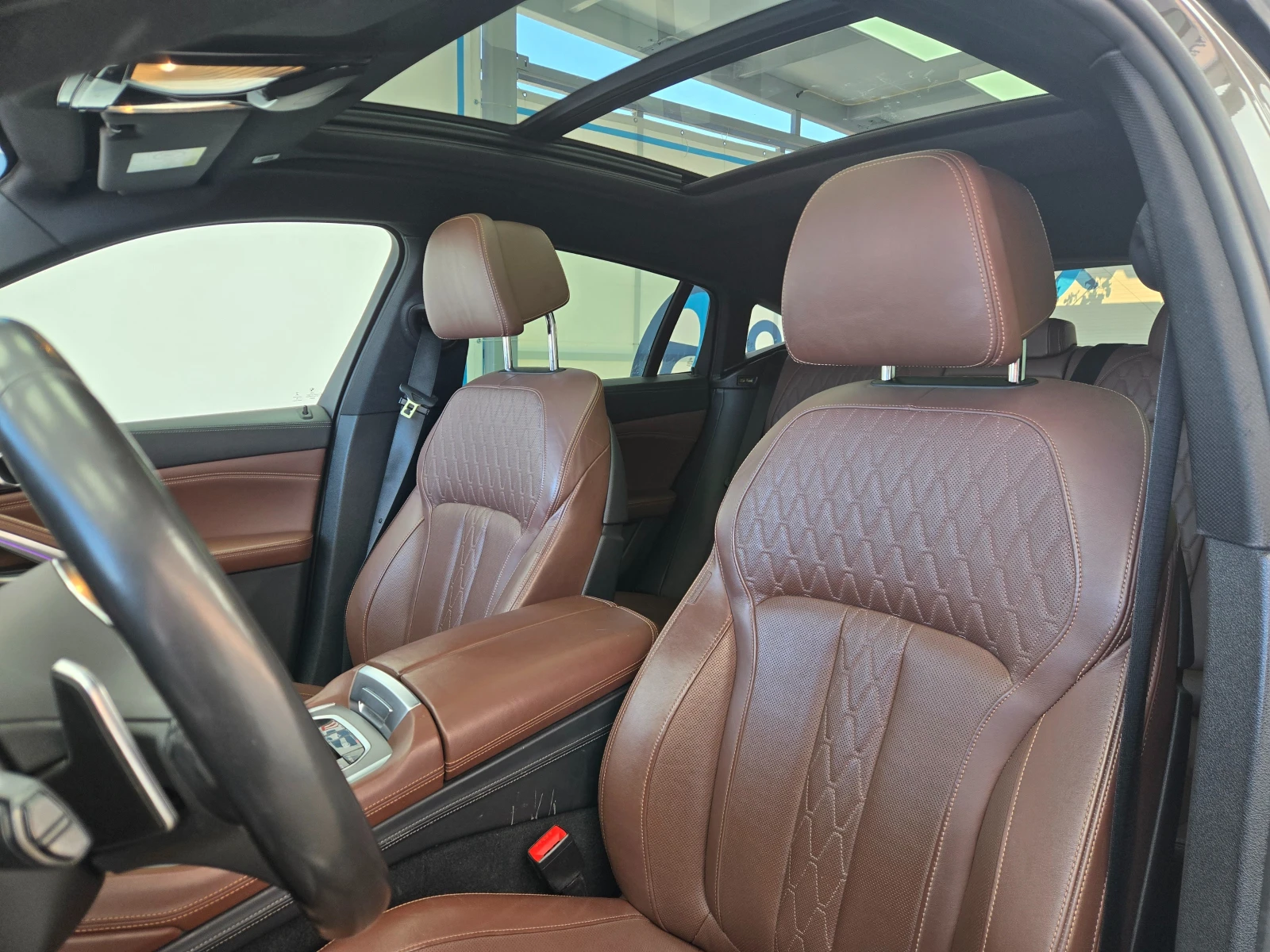 BMW X6 3.0D* PANO* SOFT CLOSE* M PRO ПАКЕТ* 24 МСЕЦА ГАРА, снимка 12 - Автомобили и джипове - 54470492