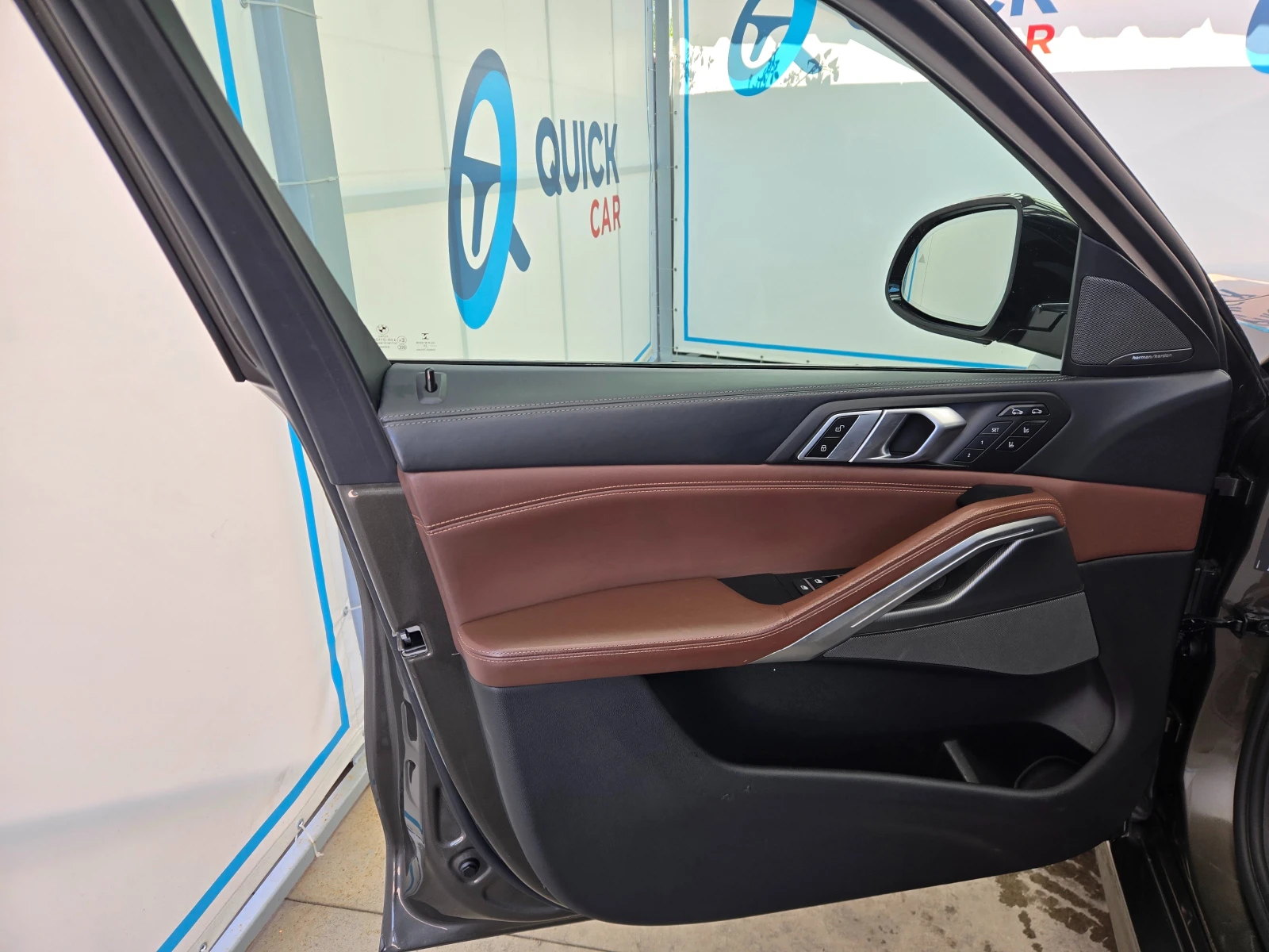 BMW X6 3.0D* PANO* SOFT CLOSE* M PRO ПАКЕТ* 24 МСЕЦА ГАРА, снимка 14 - Автомобили и джипове - 54470492