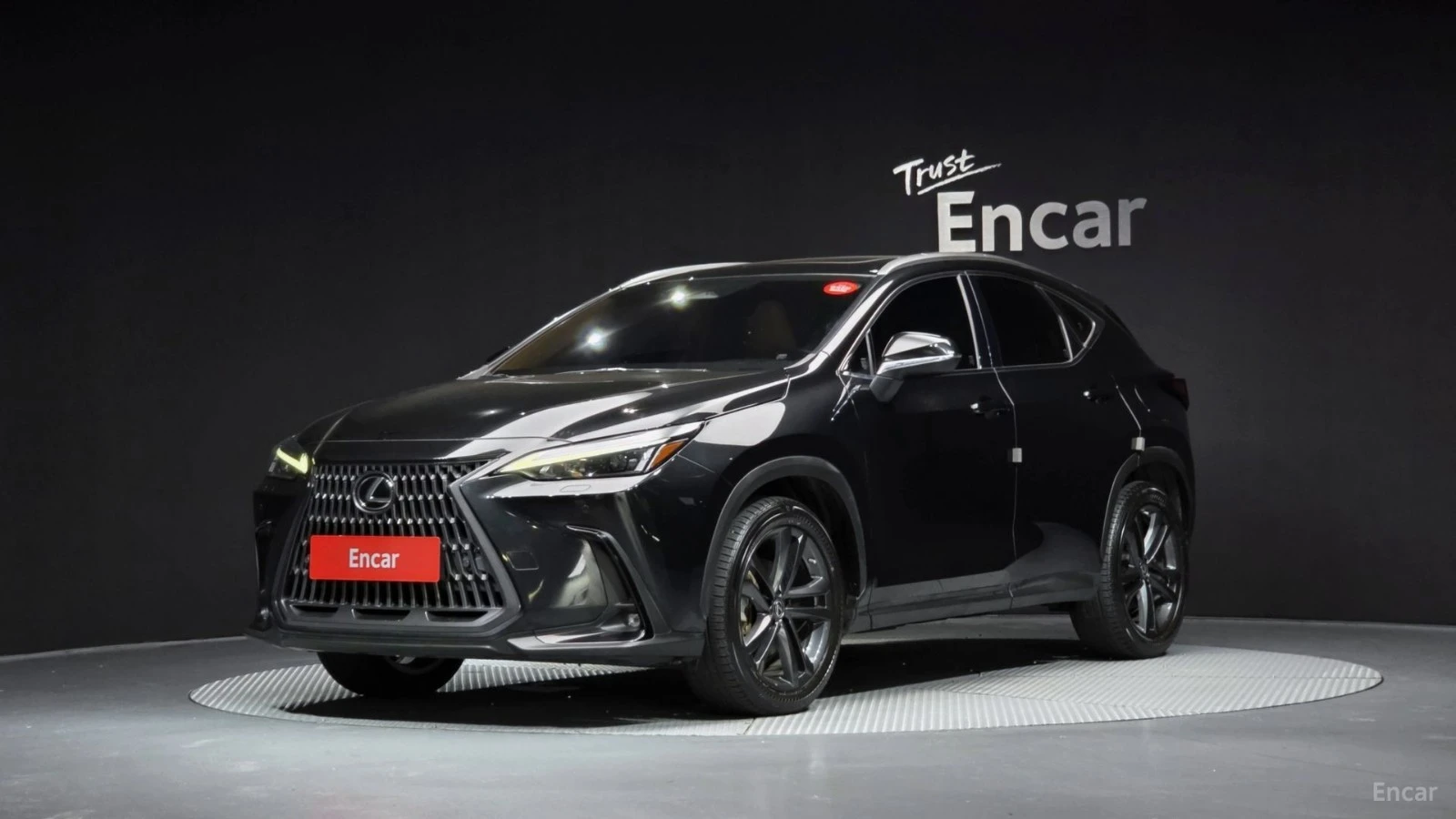 Lexus NX 350h PREMIUM* КОЖА* ОБДУХВ* ПАНО* НАВИ