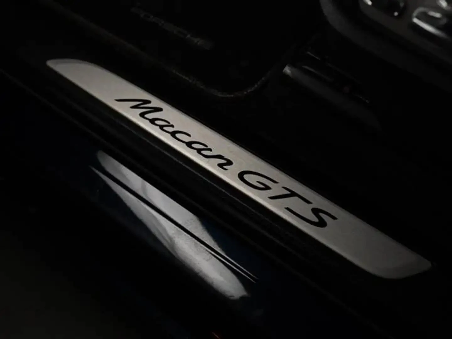 Porsche Macan GTS PREMIUM PLUS BOSE ЦЕНА ДО БЪЛГАРИЯ АВТОКРЕДИТ, снимка 6 - Автомобили и джипове - 55858967