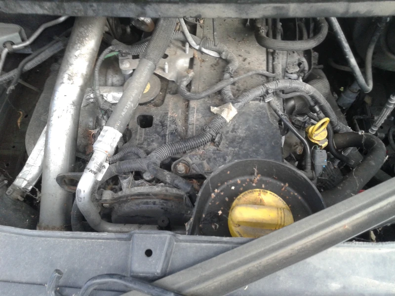 Renault Master 2.3d ЗАДНО, снимка 3 - Бусове и автобуси - 52000382