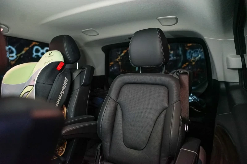 Mercedes-Benz V 300 D 7+ 1 LONG FULL AMG LINE BURMEISTER ЛИЗИНГ 100%, снимка 15 - Бусове и автобуси - 52705532