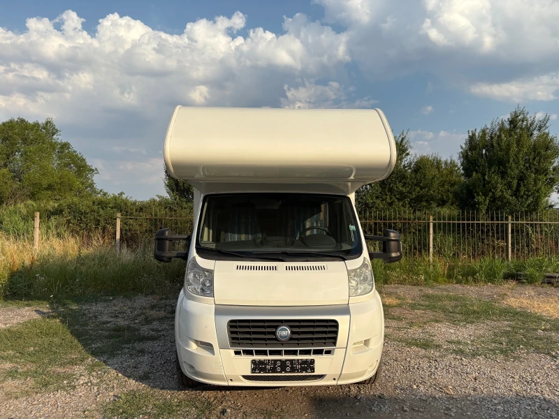 Кемпер LMC 2 КЛИМАТИКА, снимка 2 - Каравани и кемпери - 50930433