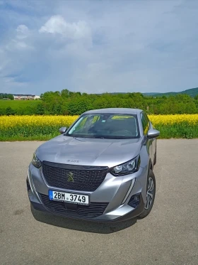 Peugeot 2008 1, 2 Allure. Перфектен автомобил, снимка 1