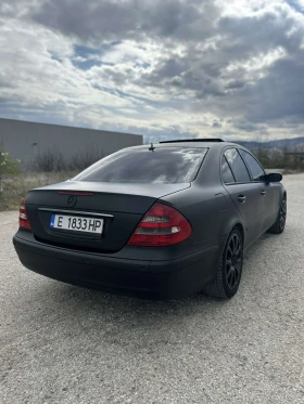 Mercedes-Benz E 270 Classic , снимка 5