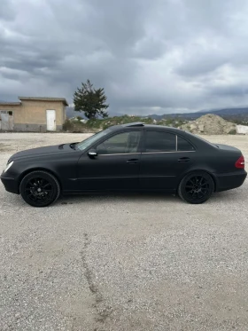 Mercedes-Benz E 270 Classic , снимка 2