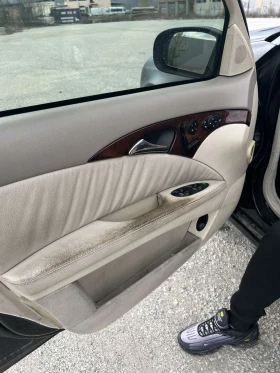 Mercedes-Benz E 270 Classic , снимка 6