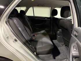 Toyota Avensis, снимка 12