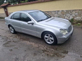 Mercedes-Benz C 200, снимка 3