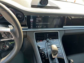 Porsche Panamera * 4 AWD * CARFAX * ОПЦИЯ ЗА ФИНАНСИРАНЕ , снимка 9