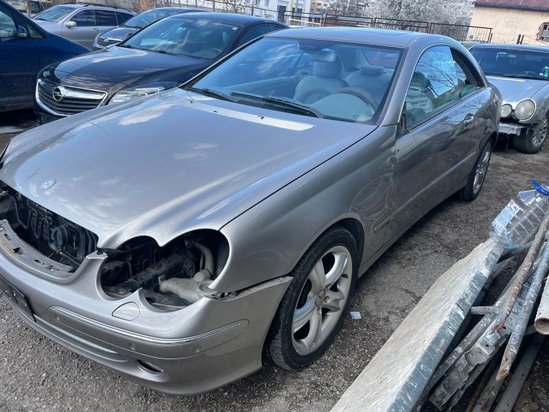 Mercedes-Benz CLK 2.7 cdi, снимка 7 - Автомобили и джипове - 47940063