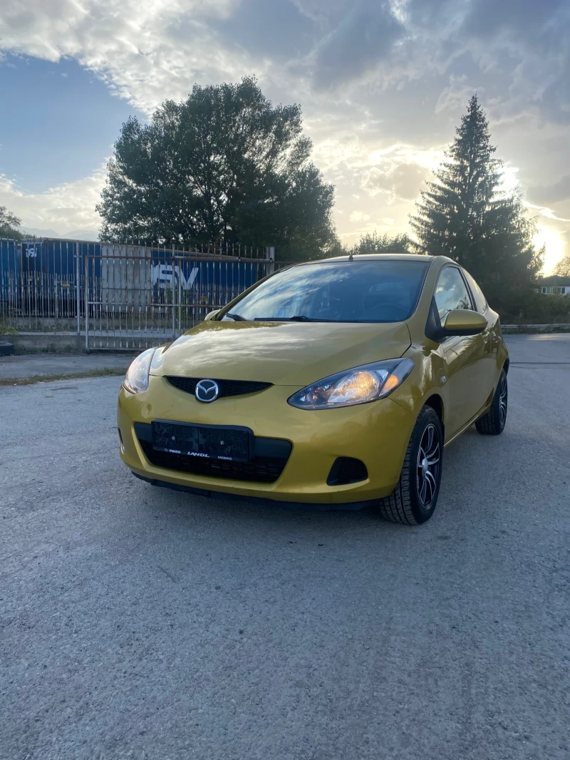 Mazda 2 1.3 топ , снимка 3 - Автомобили и джипове - 47466504