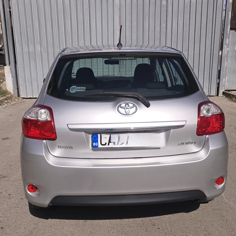 Toyota Auris, снимка 3 - Автомобили и джипове - 49438722