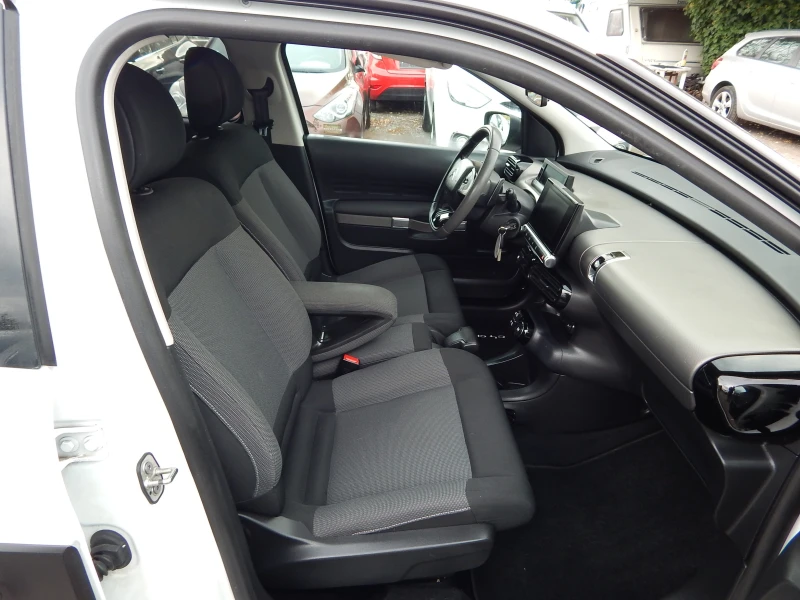 Citroen C4 Cactus 1.6HDI* 68000km.* АВТОМАТИК* , снимка 16 - Автомобили и джипове - 52133718