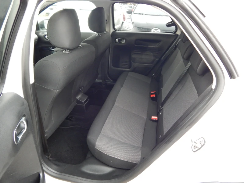 Citroen C4 Cactus 1.6HDI* 68000km.* АВТОМАТИК* , снимка 15 - Автомобили и джипове - 52133718