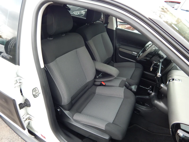 Citroen C4 Cactus 1.6HDI* 68000km.* АВТОМАТИК* , снимка 17 - Автомобили и джипове - 52133718