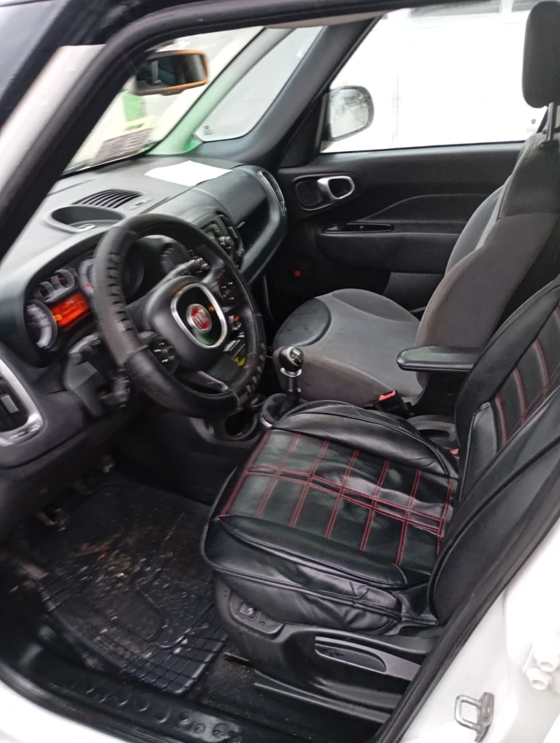 Fiat 500L, снимка 7 - Автомобили и джипове - 52456800